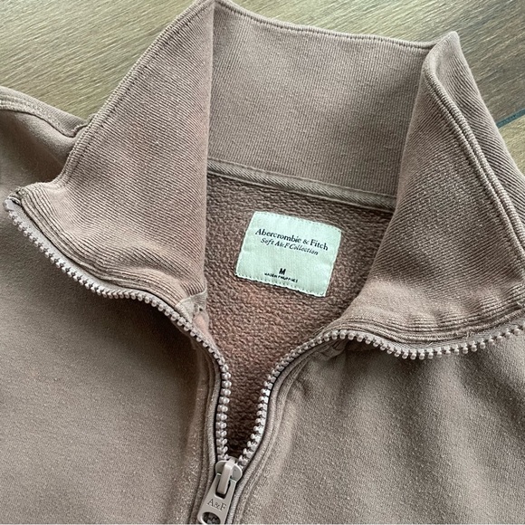 Abercrombie & Fitch, Medium, soft collection half zip sweatshirt - Picture 3 of 10